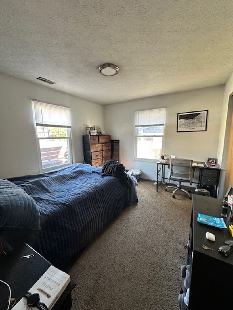 Columbus Apartment: 322 E 18th Ave