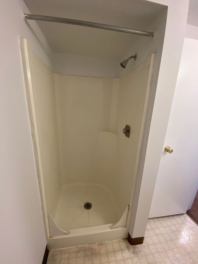 Columbus Apartment: 107-121 E 14th Ave