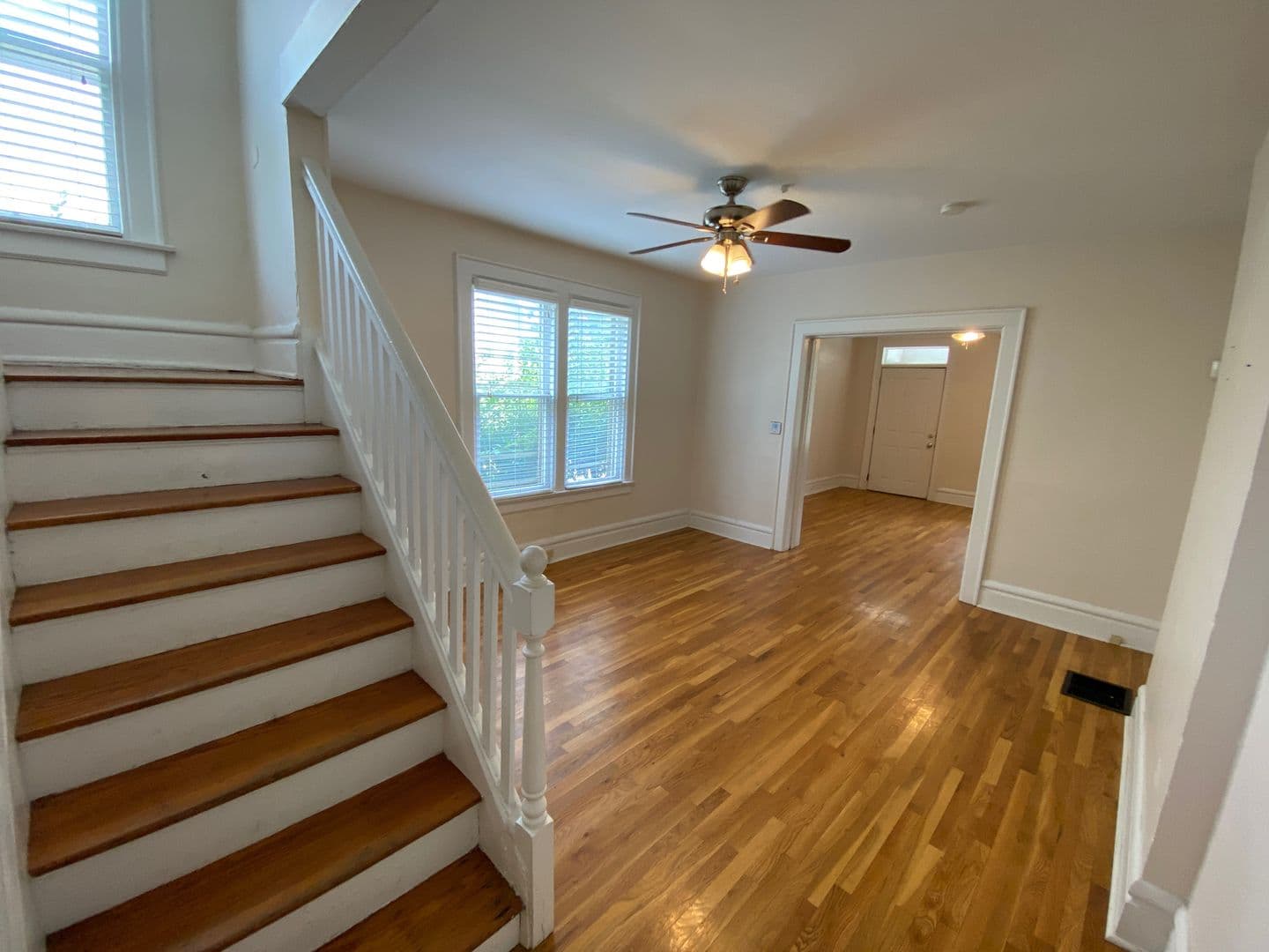 Columbus Apartment: 88-90 E 4th Ave