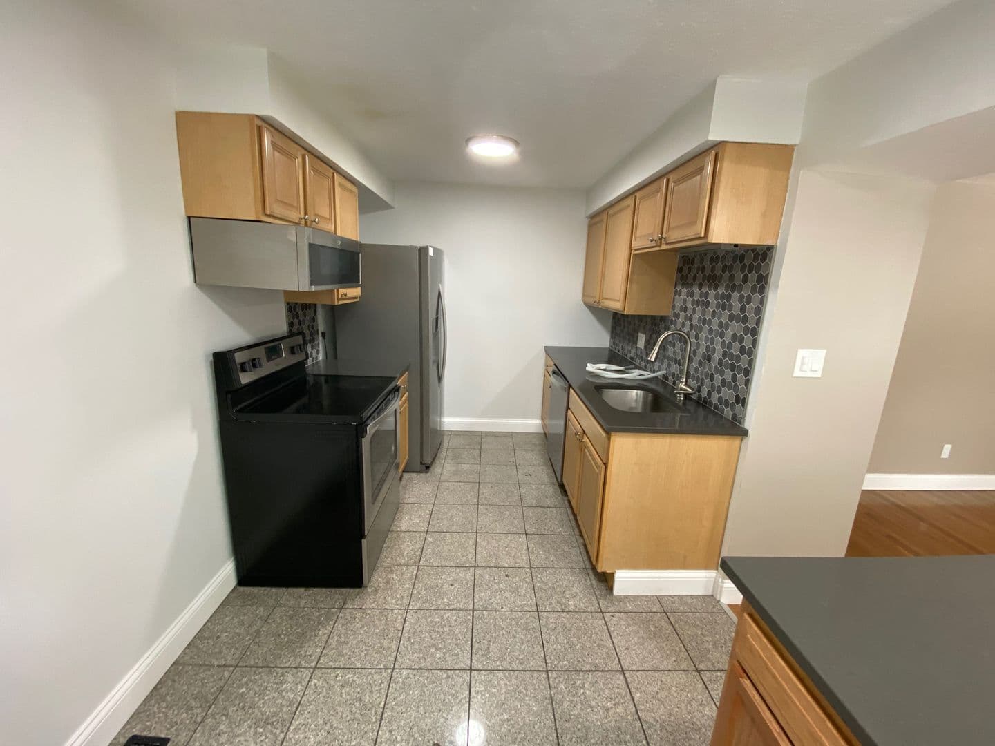 Columbus Apartment: 1702-1712 N 4th St