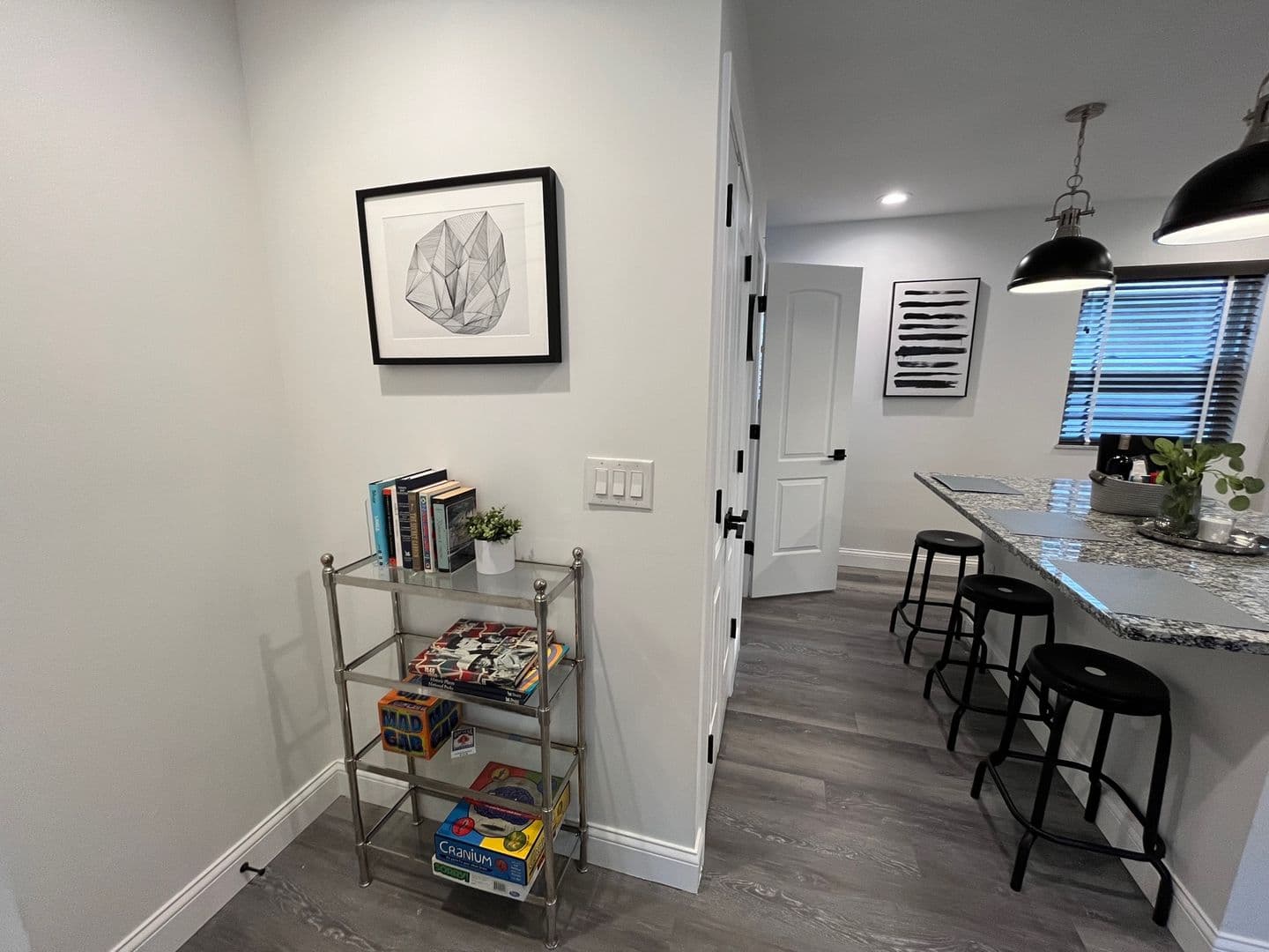 Columbus Apartment: 1451-1461 Worthington St