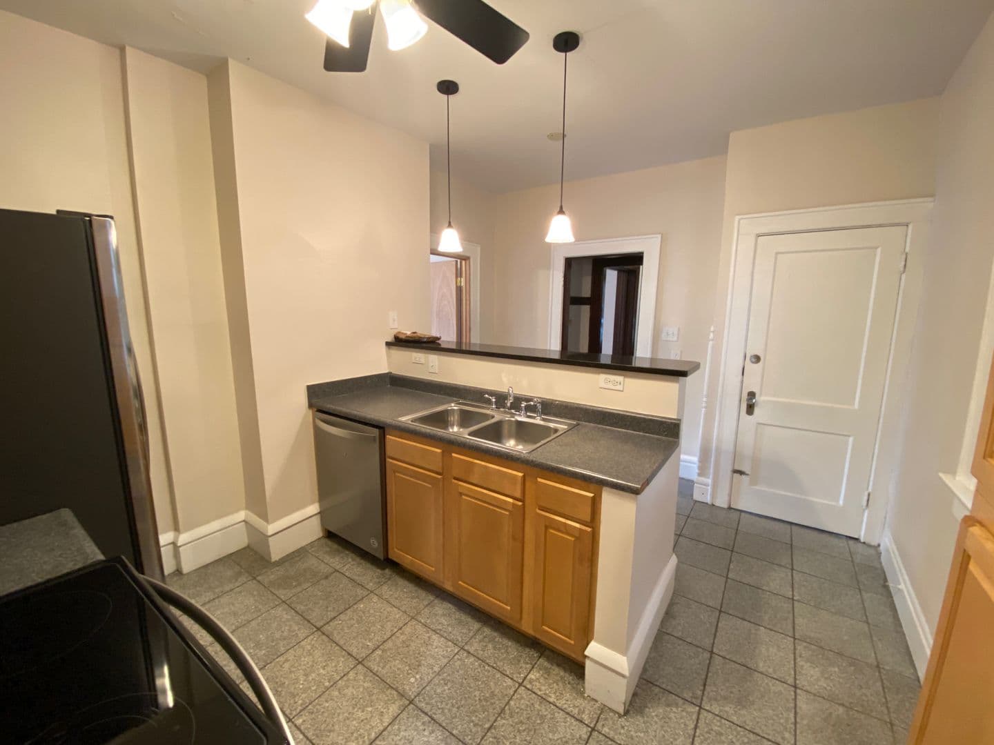 Columbus Apartment: 2250 Indianola Ave