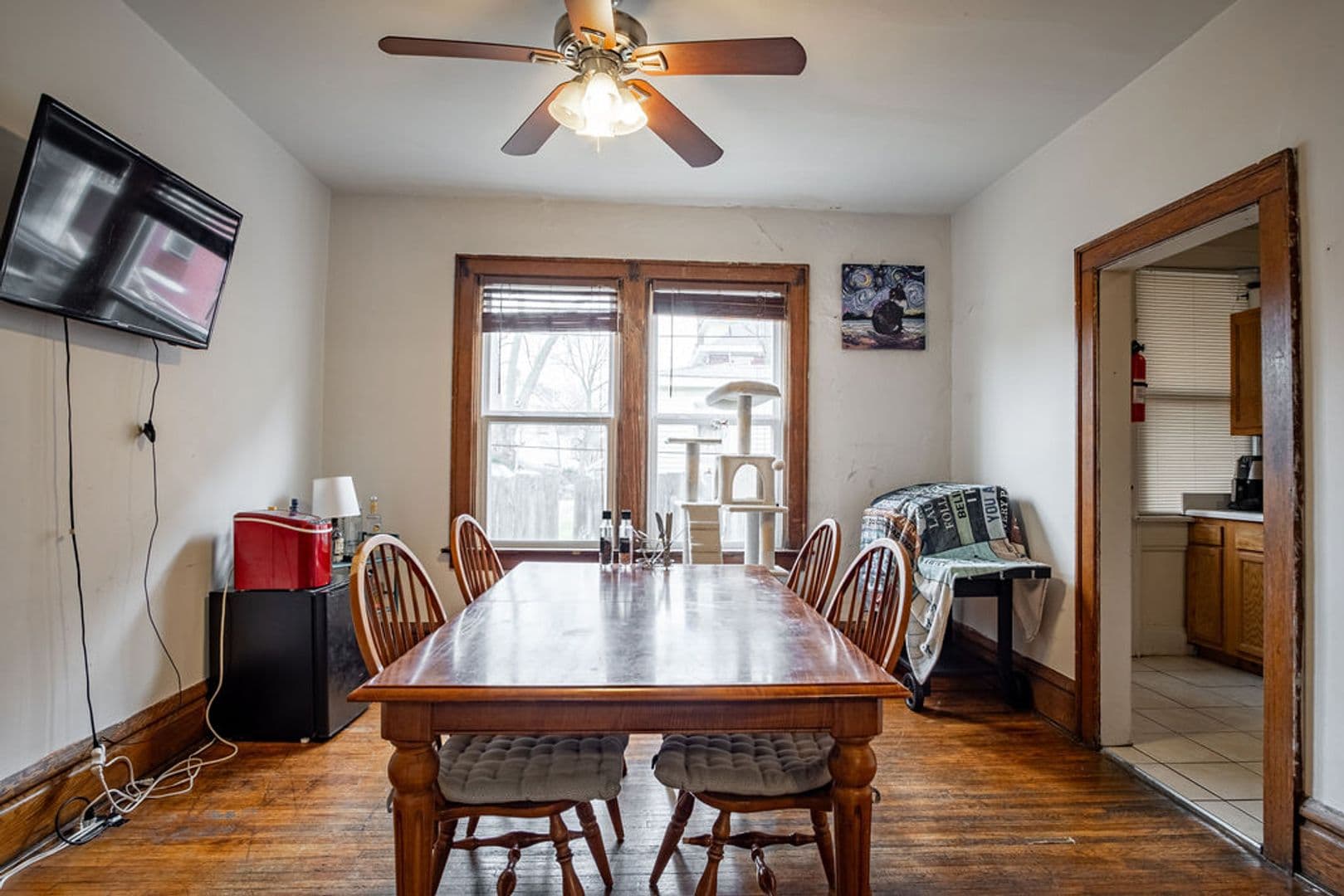 Columbus Apartment: 354 E 19th Ave