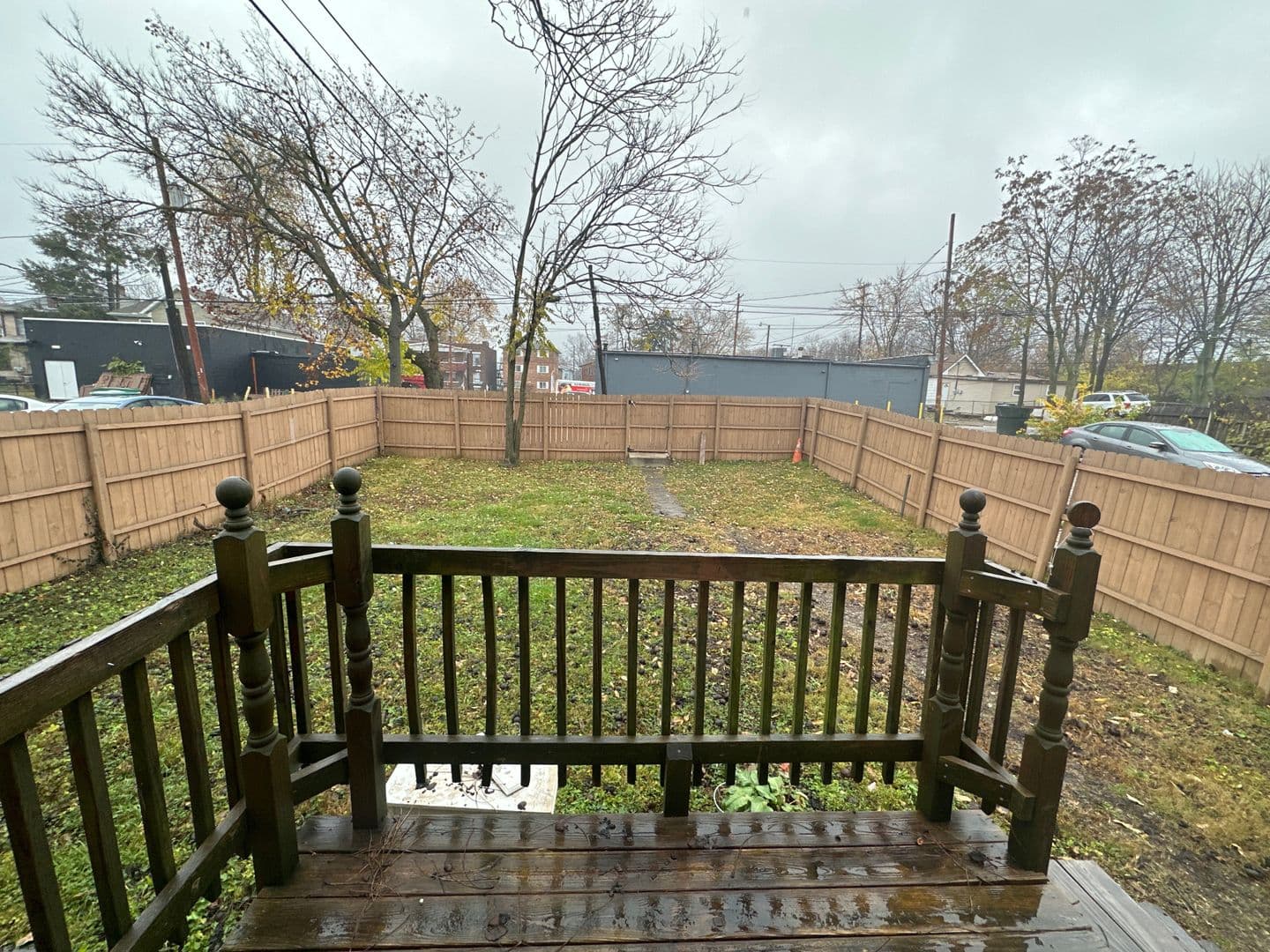 Columbus House: 438 E 16th Ave
