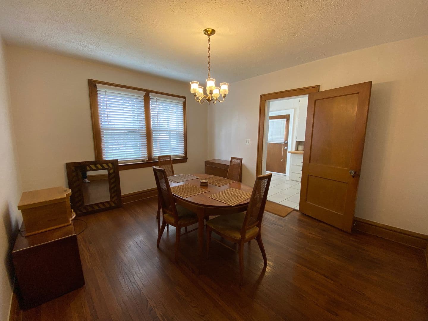 Columbus Apartment: 72 W Patterson Ave