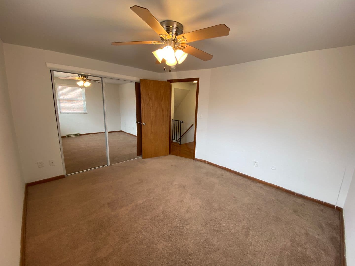 Columbus Apartment: 1451-1461 Worthington St
