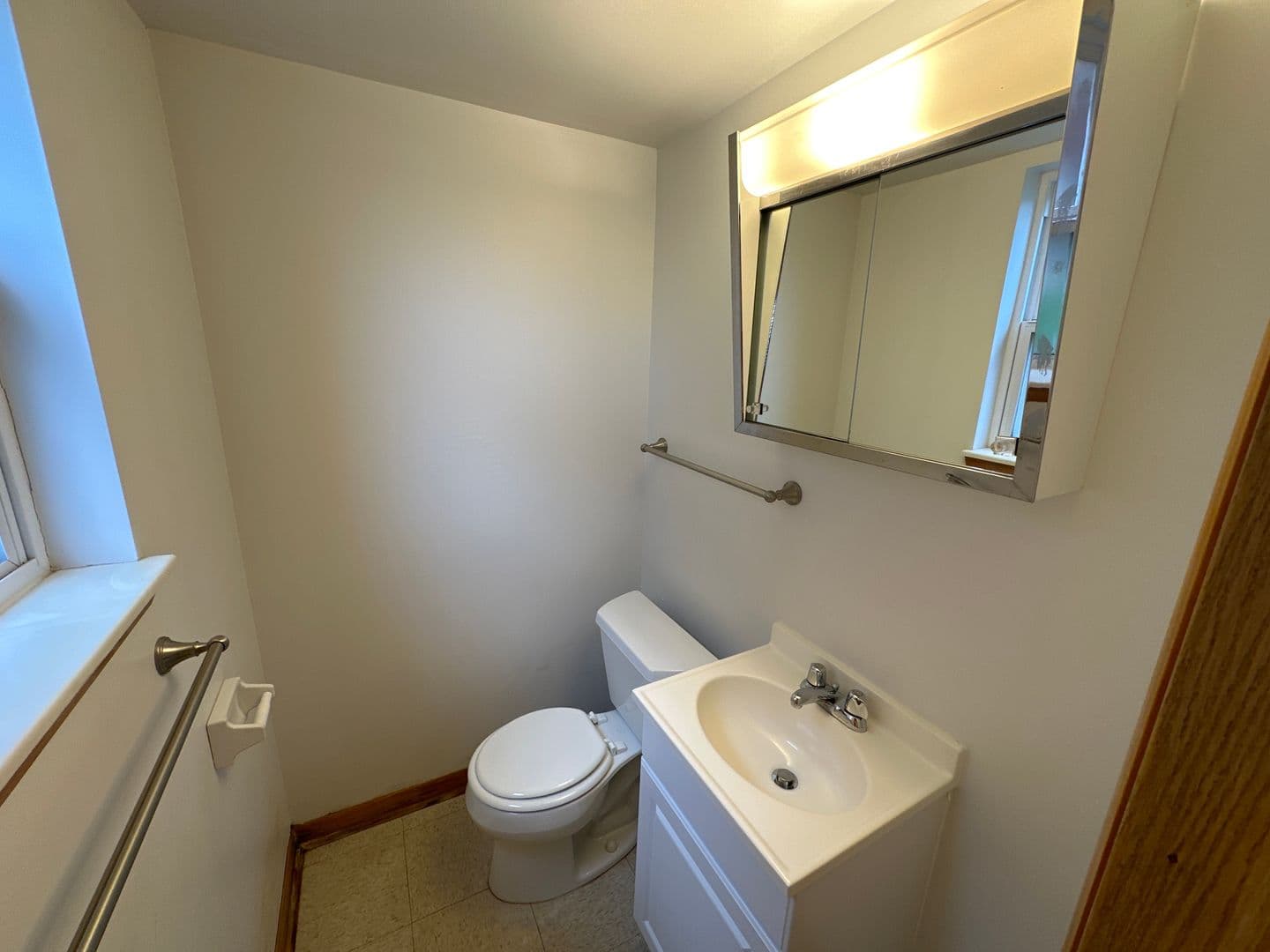 Columbus Apartment: 1451-1461 Worthington St
