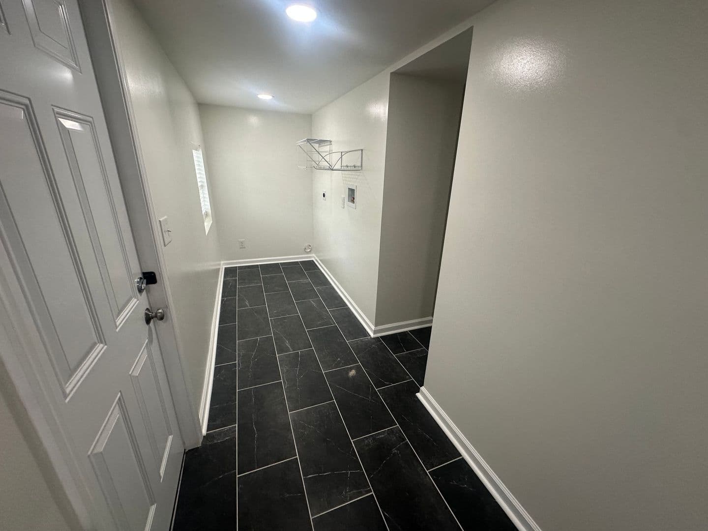 Columbus Apartment: 68 W 9th Ave