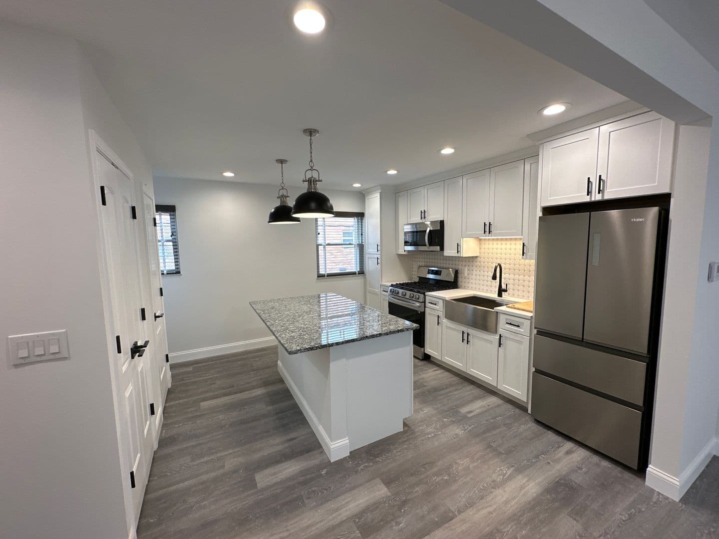 Columbus Apartment: 1444-1466 Worthington St