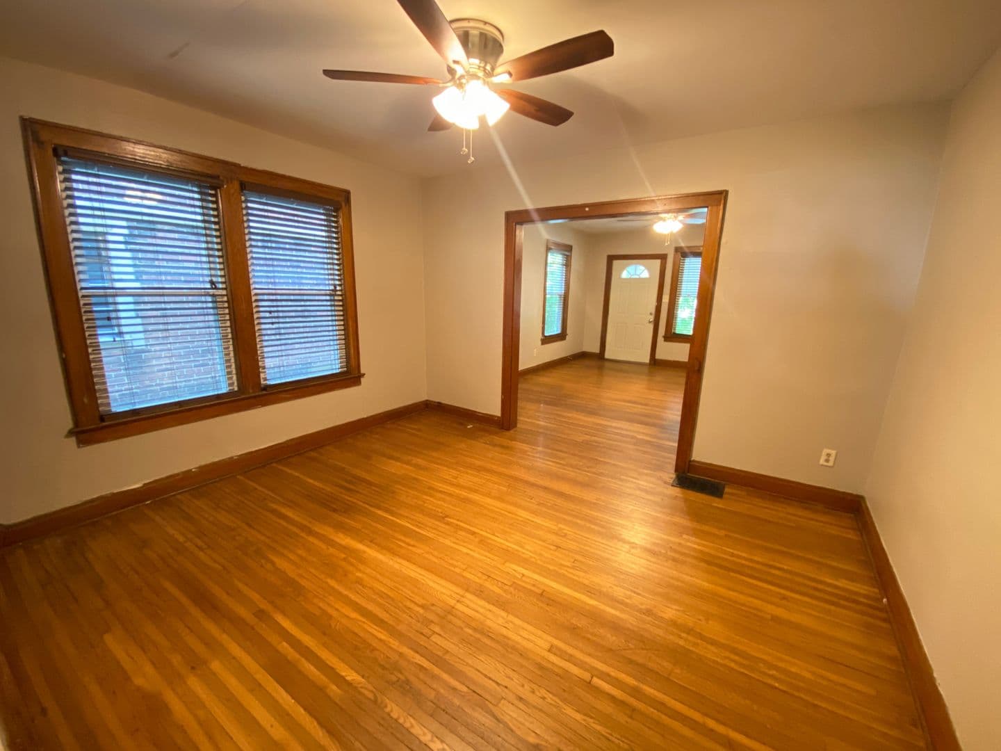 Columbus Apartment: 52 E Norwich Ave