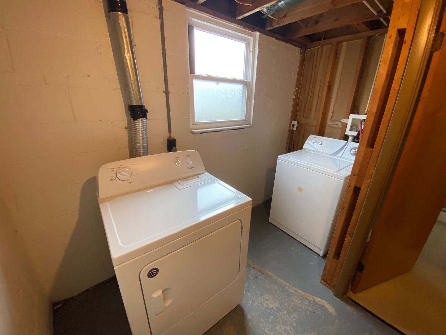 Columbus Apartment: 1444-1466 Worthington St