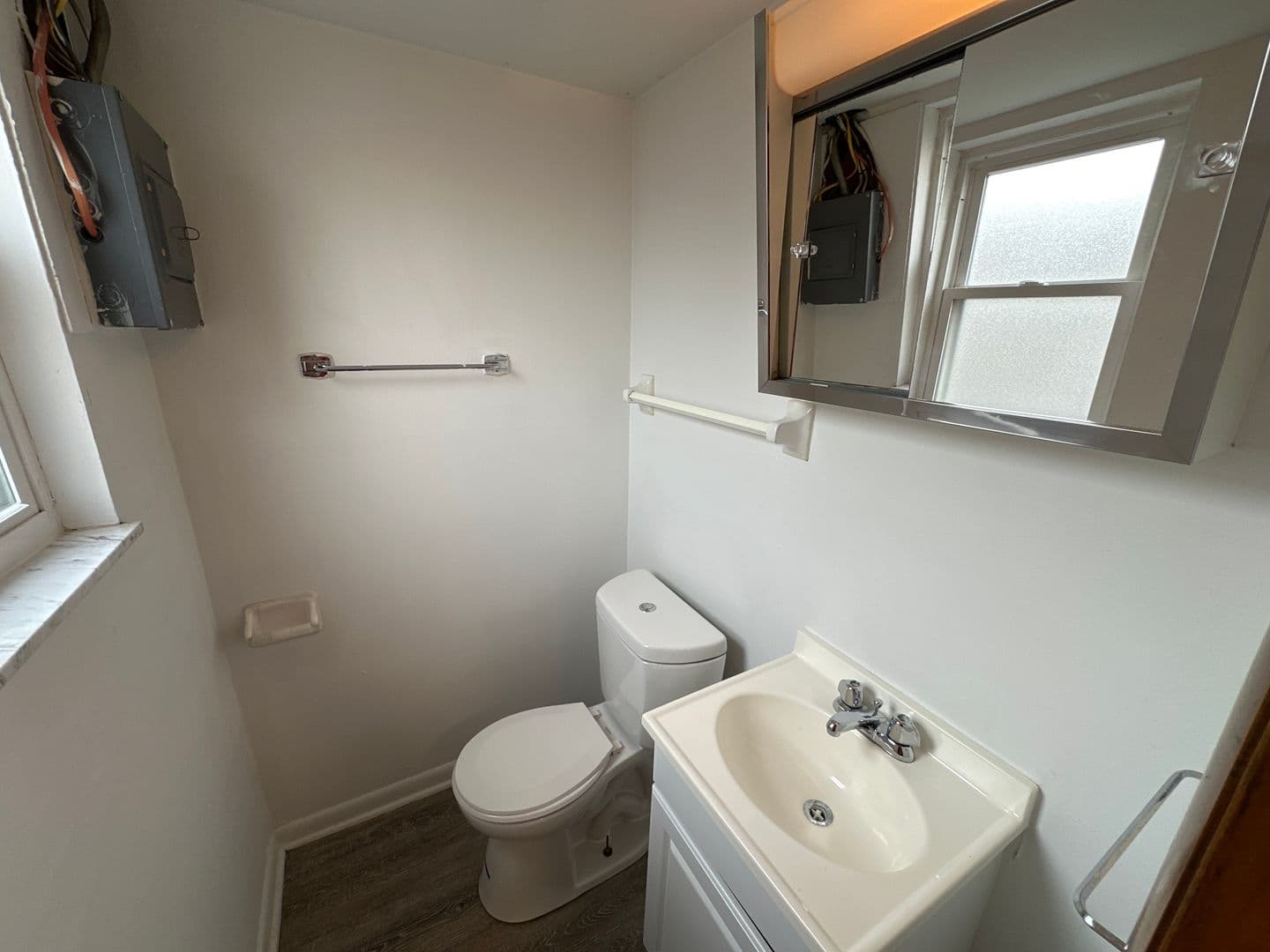 Columbus Apartment: 1451-1461 Worthington St
