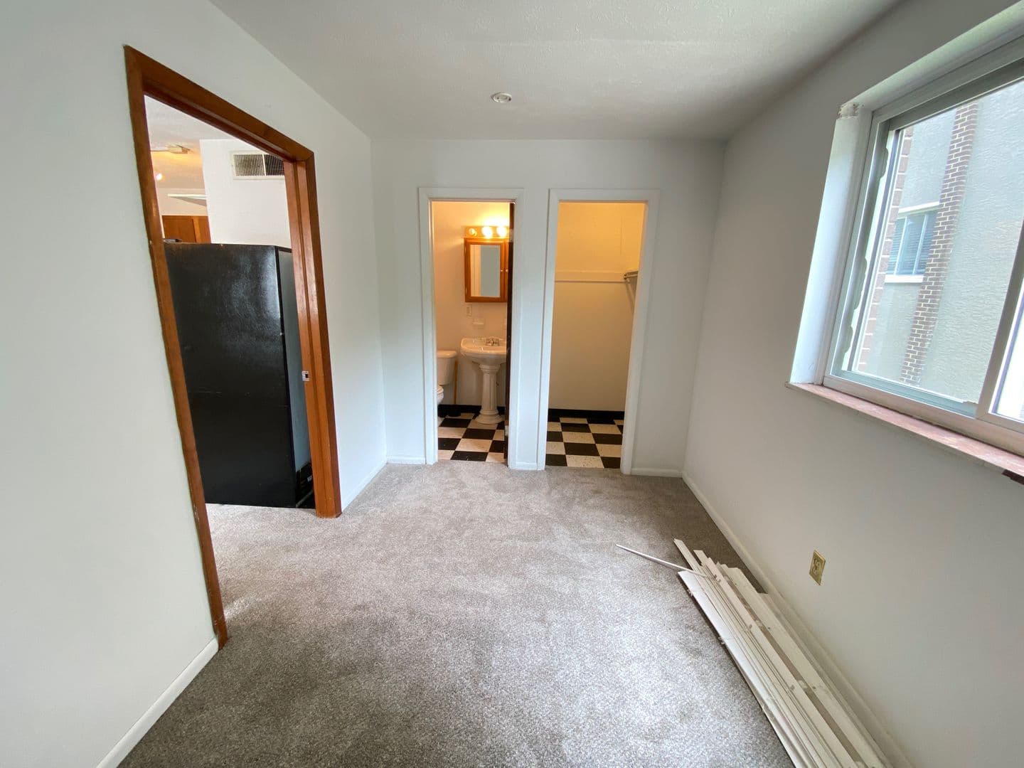 Columbus Apartment: 42-50 W Oakland Ave