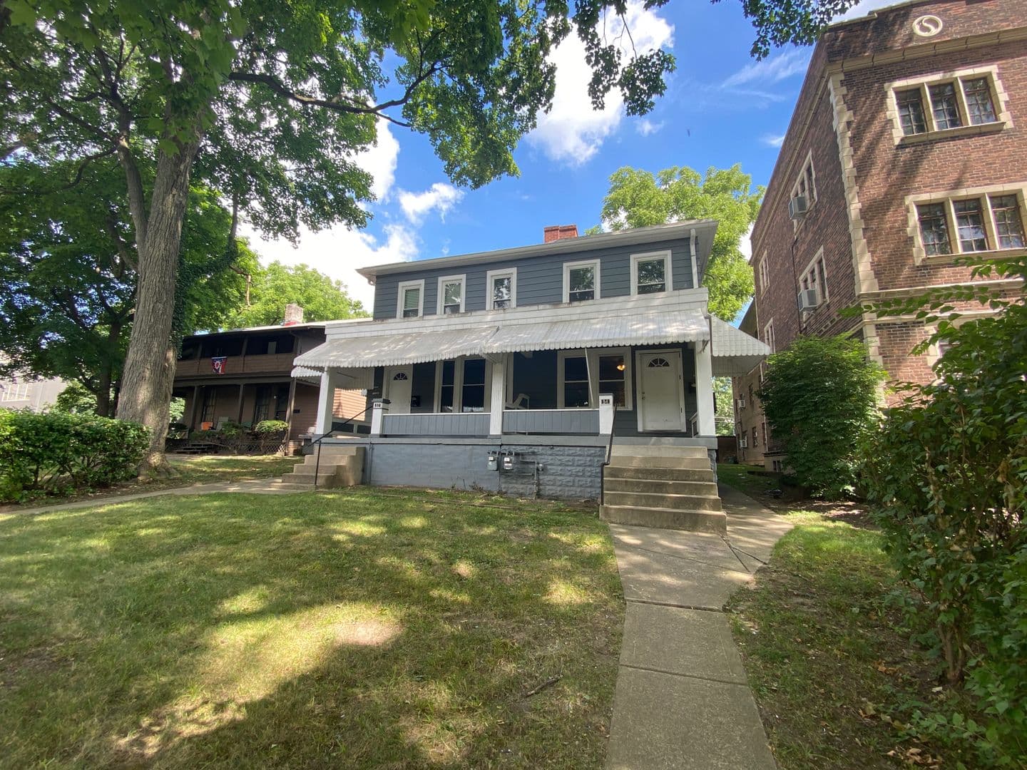 Columbus Apartment: 52 E Norwich Ave