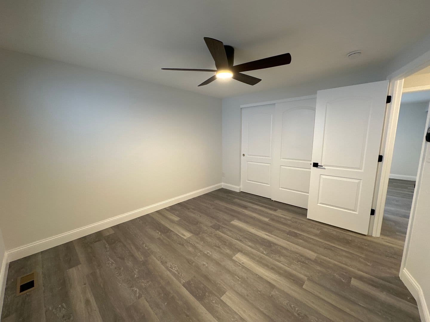 Columbus Apartment: 1451-1461 Worthington St