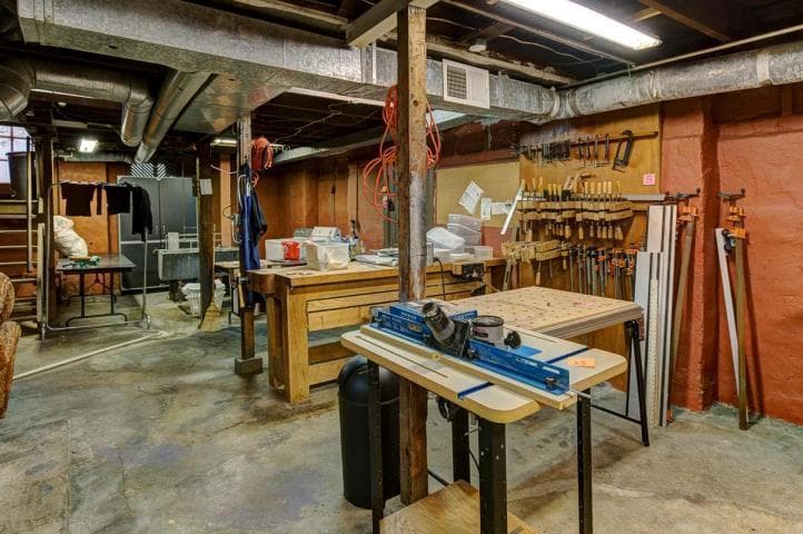 Columbus Apartment: 2112 Iuka Ave