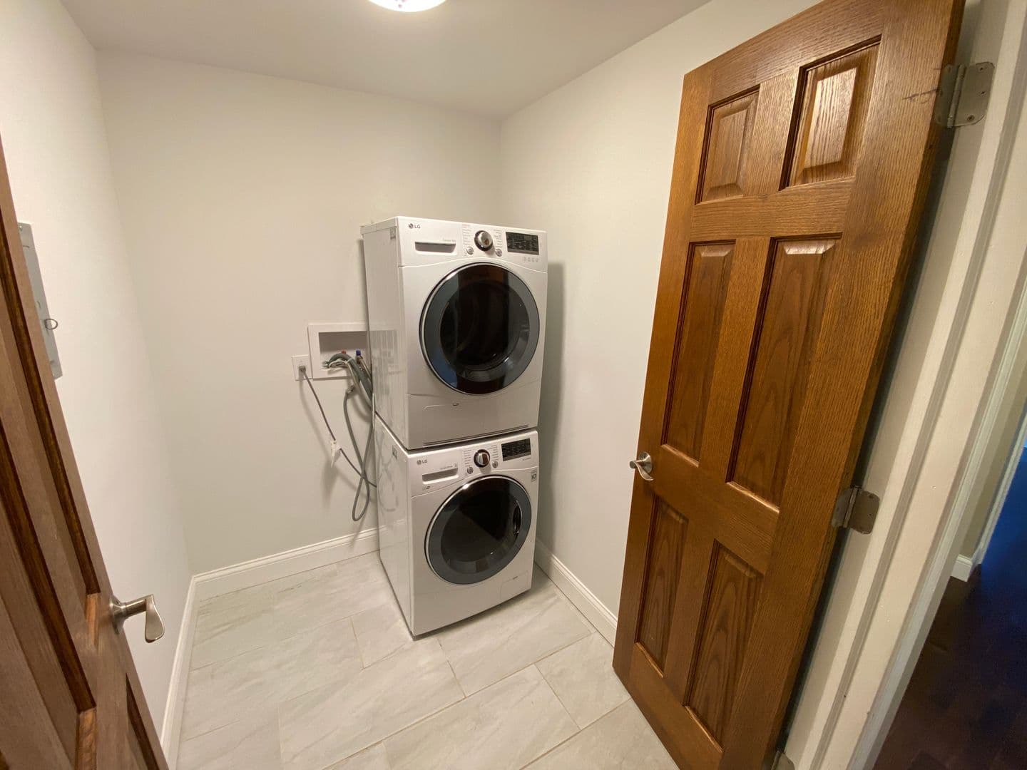 Columbus Apartment: 40-42 Chittenden Ave
