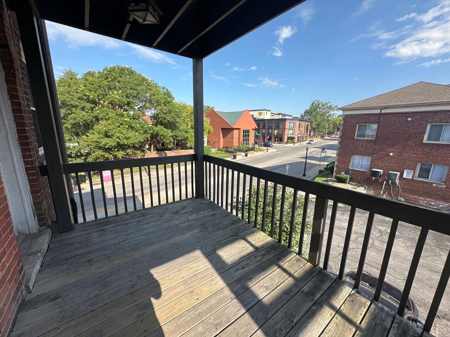 Columbus Apartment: 4-16 E Norwich Ave