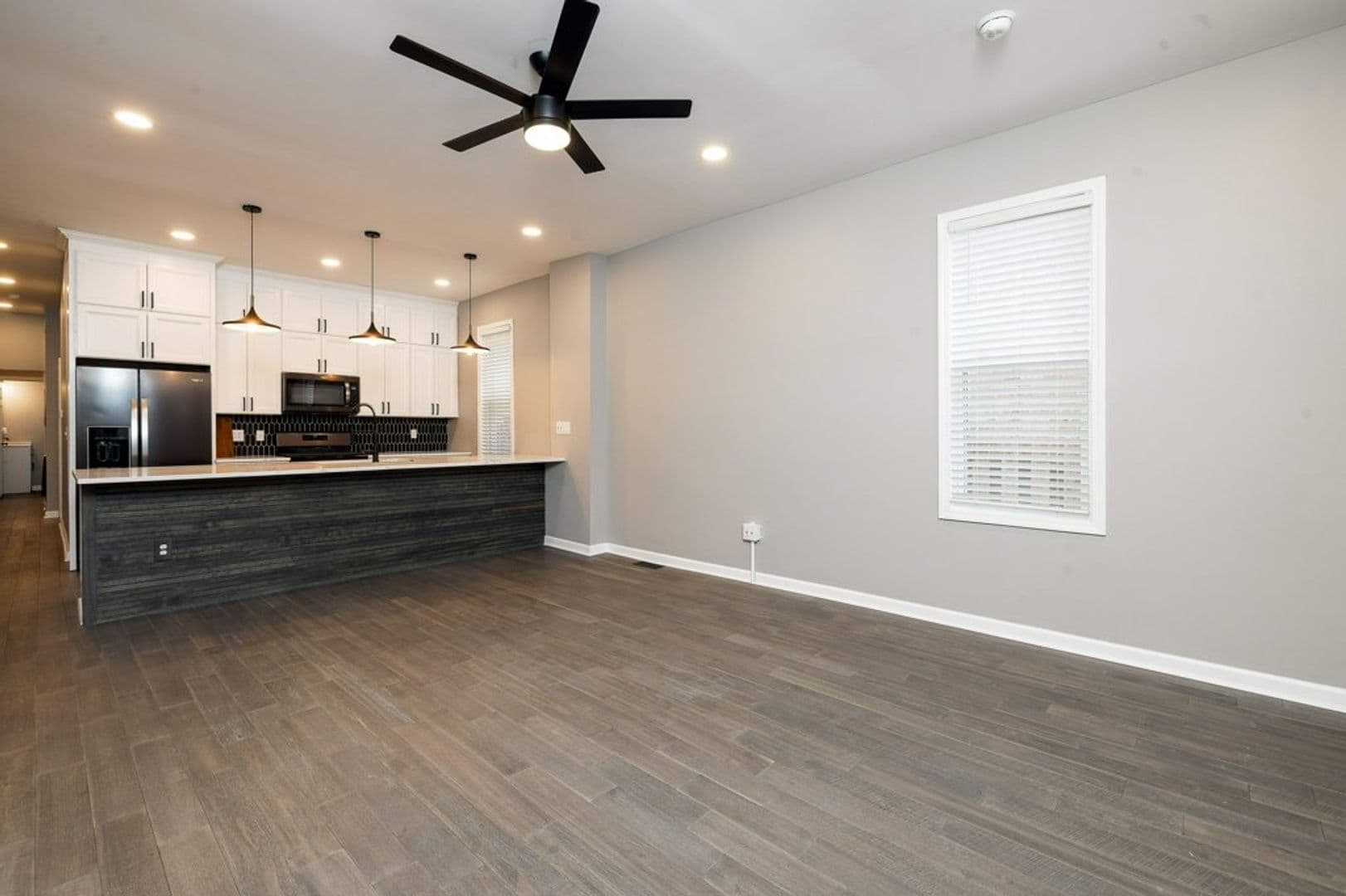 Columbus Apartment: 60 Clark Pl