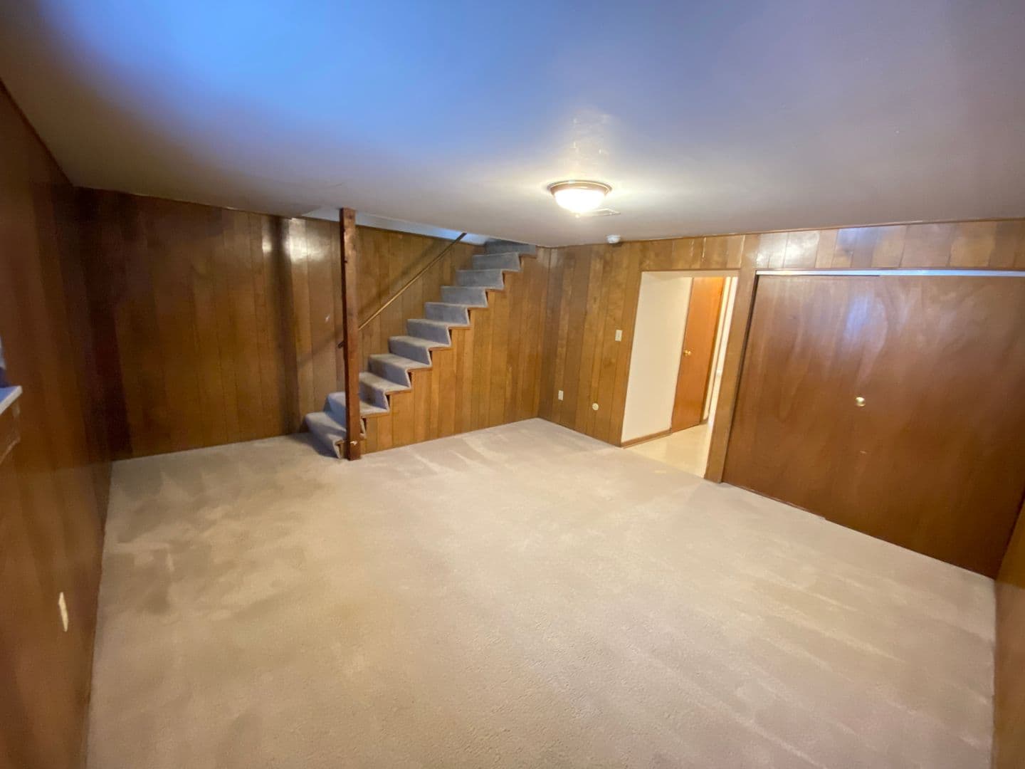 Columbus Apartment: 1444-1466 Worthington St