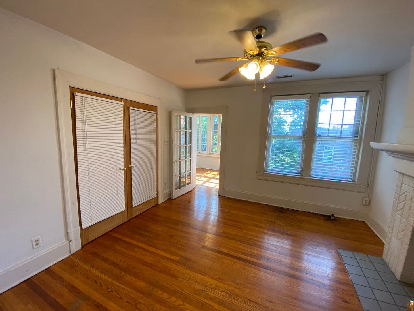 Columbus Apartment: 4-16 E Norwich Ave
