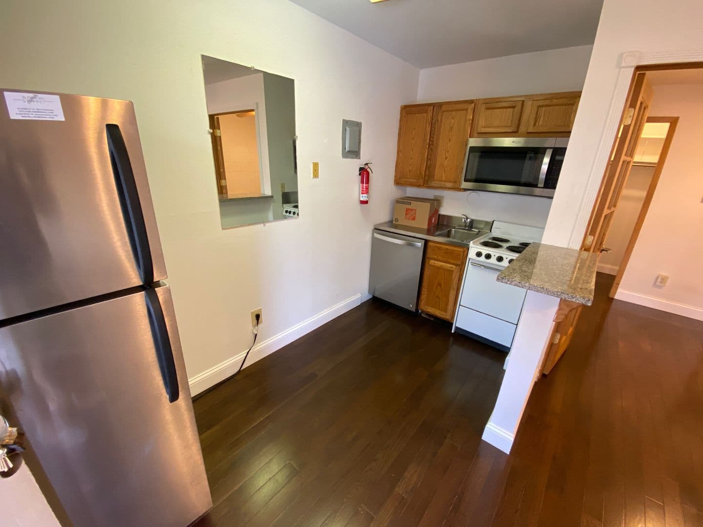 Columbus Apartment: 1472-1490 Neil Ave