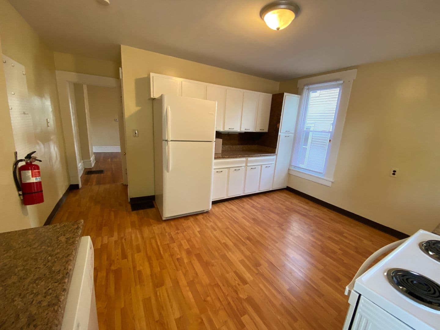 Columbus Apartment: 50 W Maynard Ave