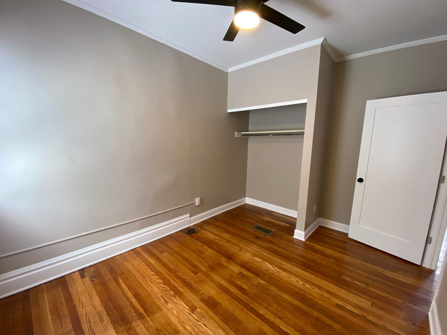 Columbus Apartment: 41 E 17th Ave