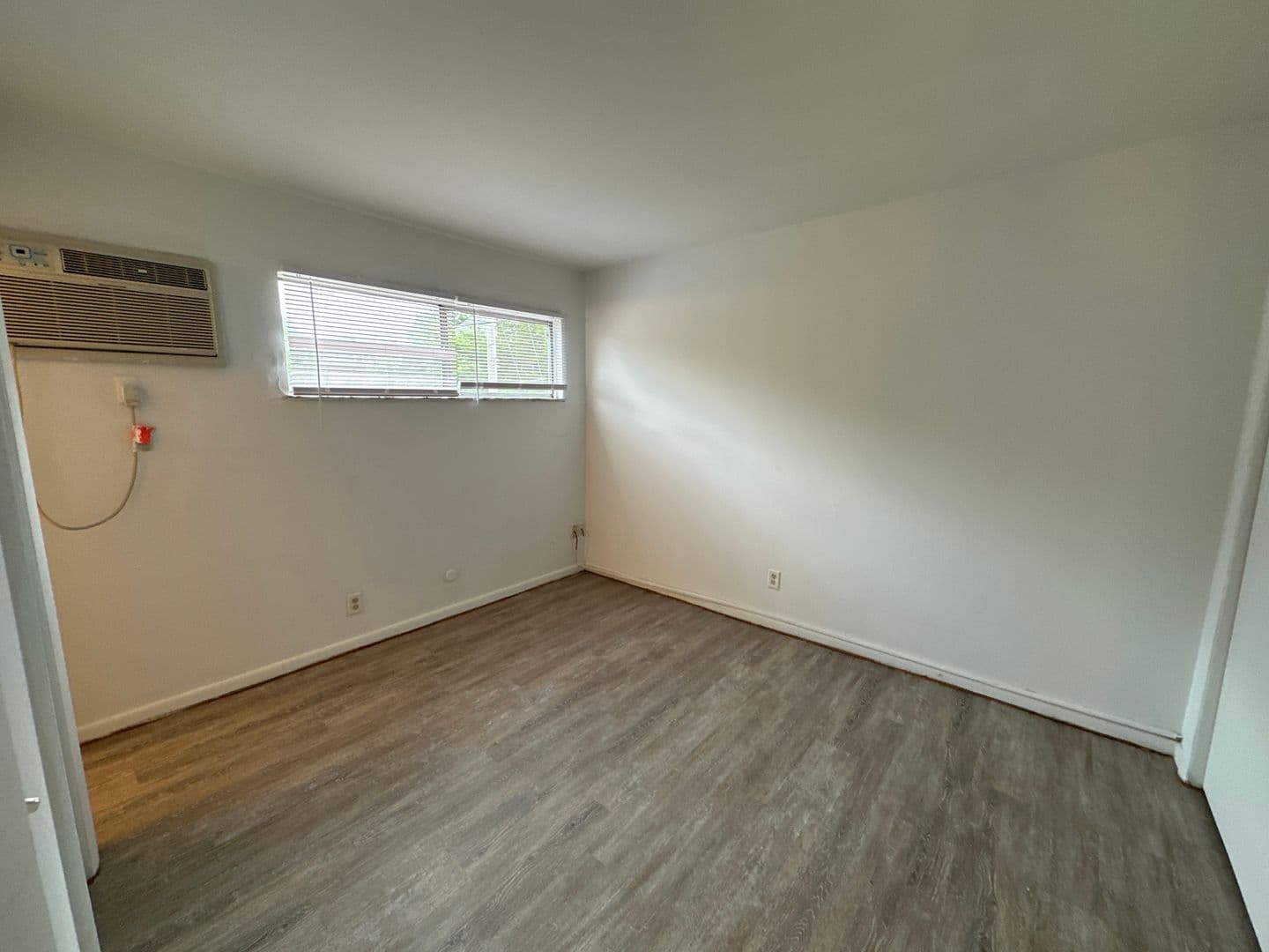 Columbus Apartment: 2232 N High St