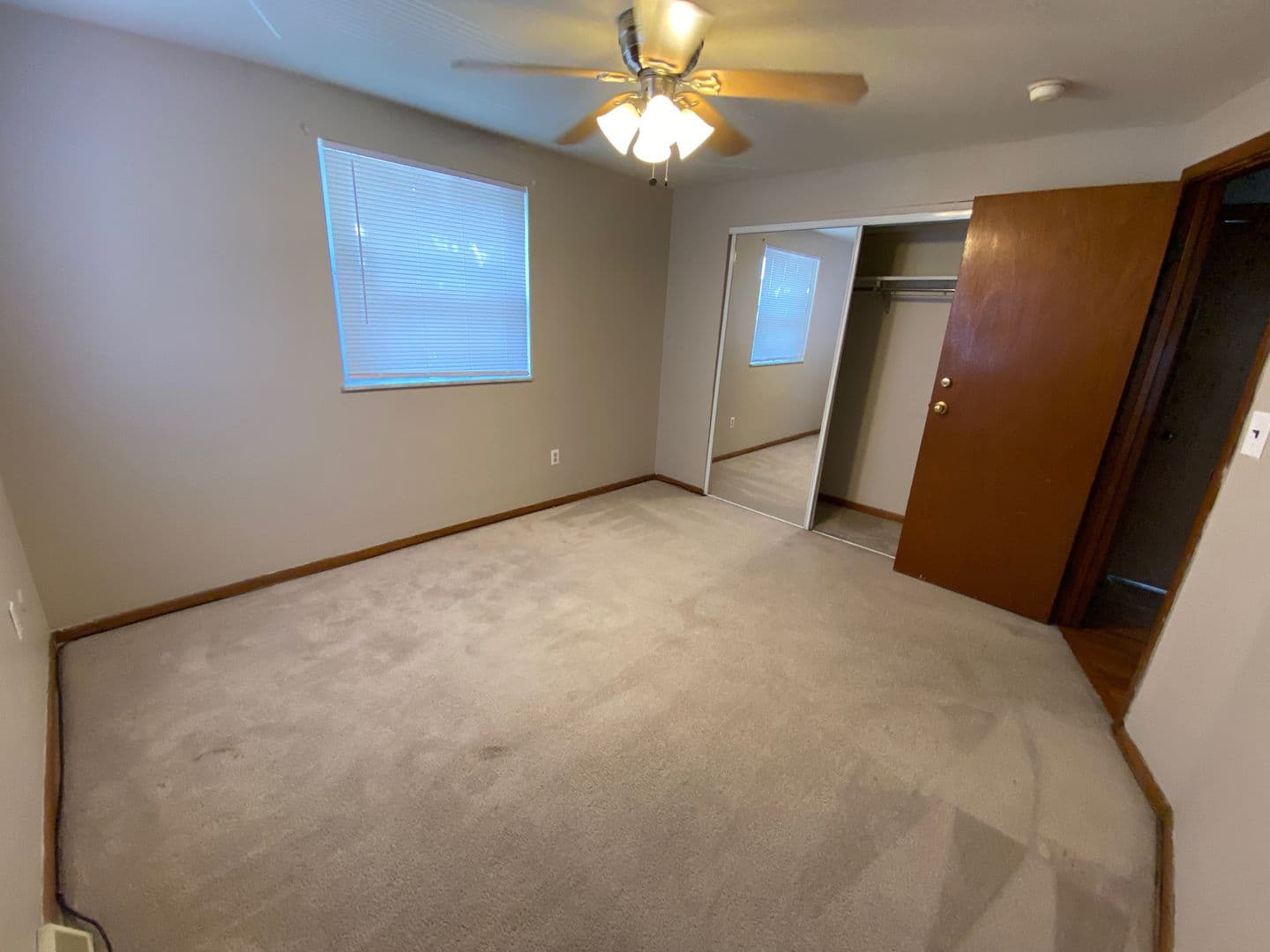 Columbus Apartment: 1444-1466 Worthington St