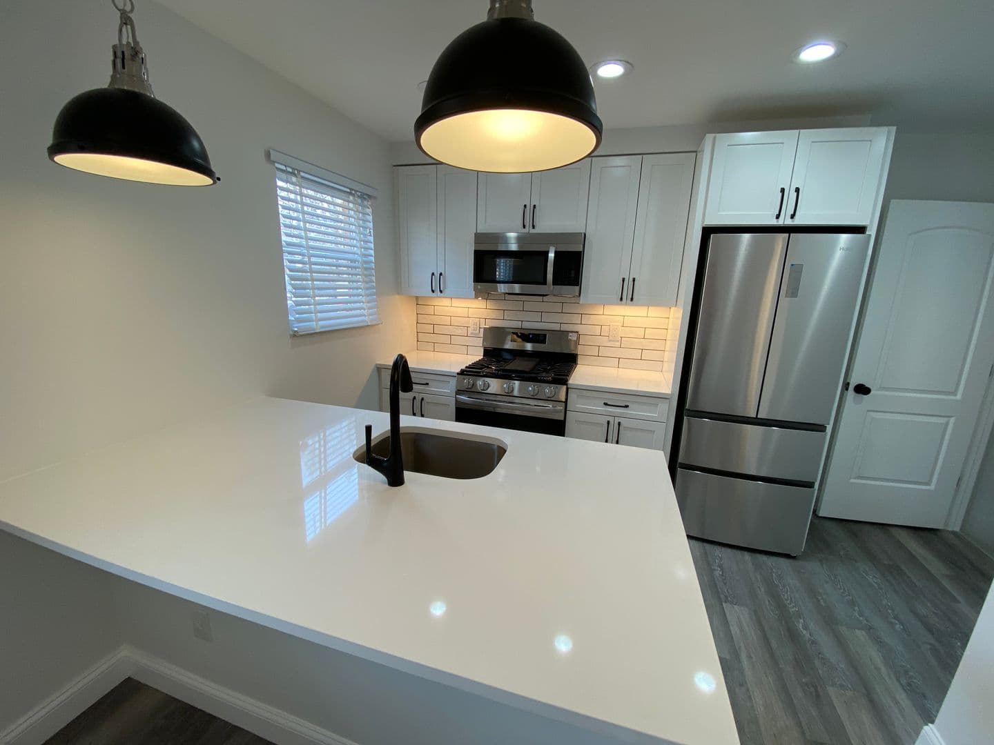 Columbus Apartment: 1444-1466 Worthington St