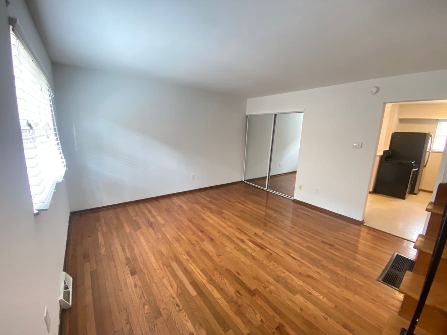 Columbus Apartment: 1444-1466 Worthington St