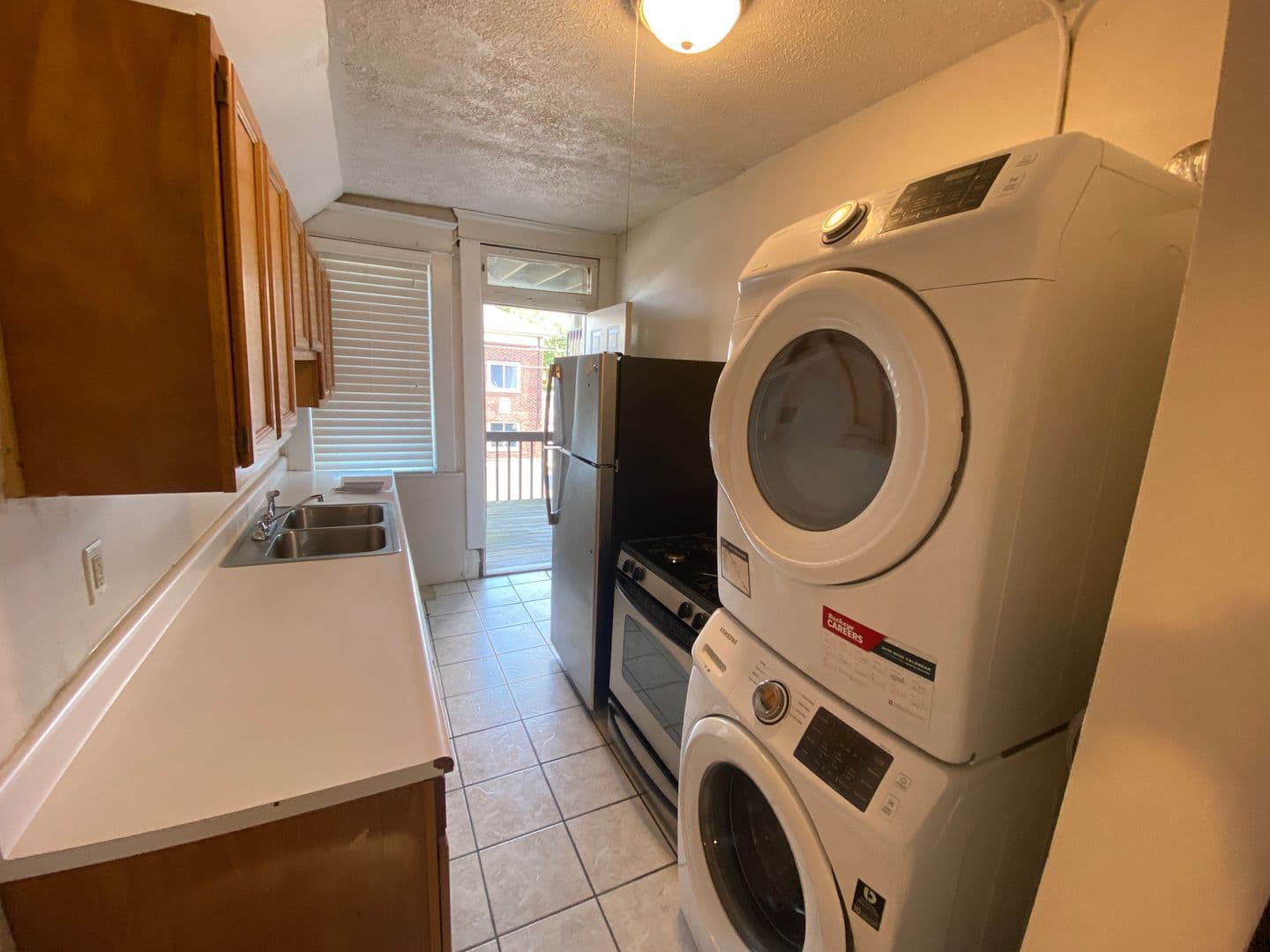 Columbus Apartment: 4-16 E Norwich Ave