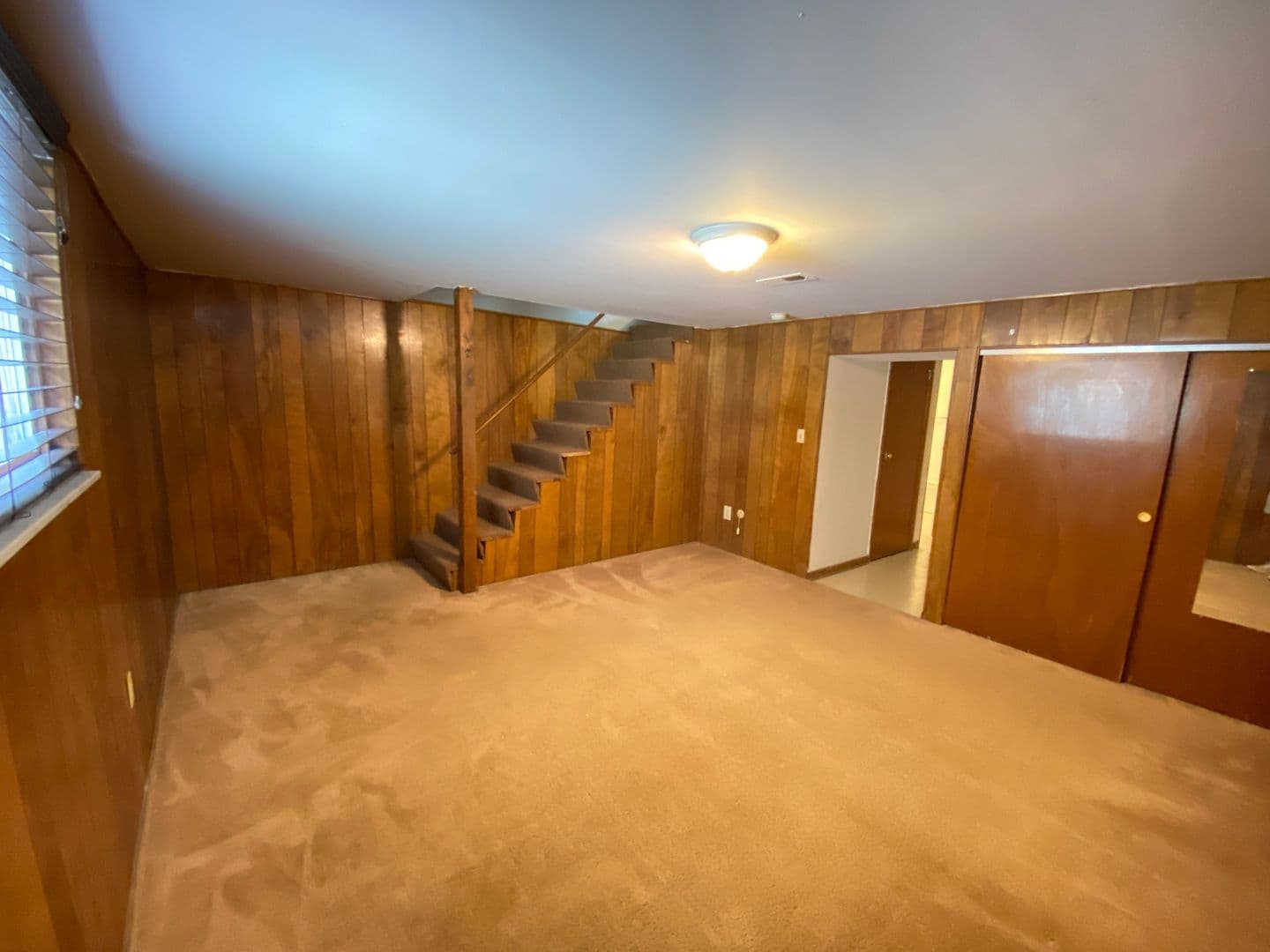 Columbus Apartment: 1444-1466 Worthington St