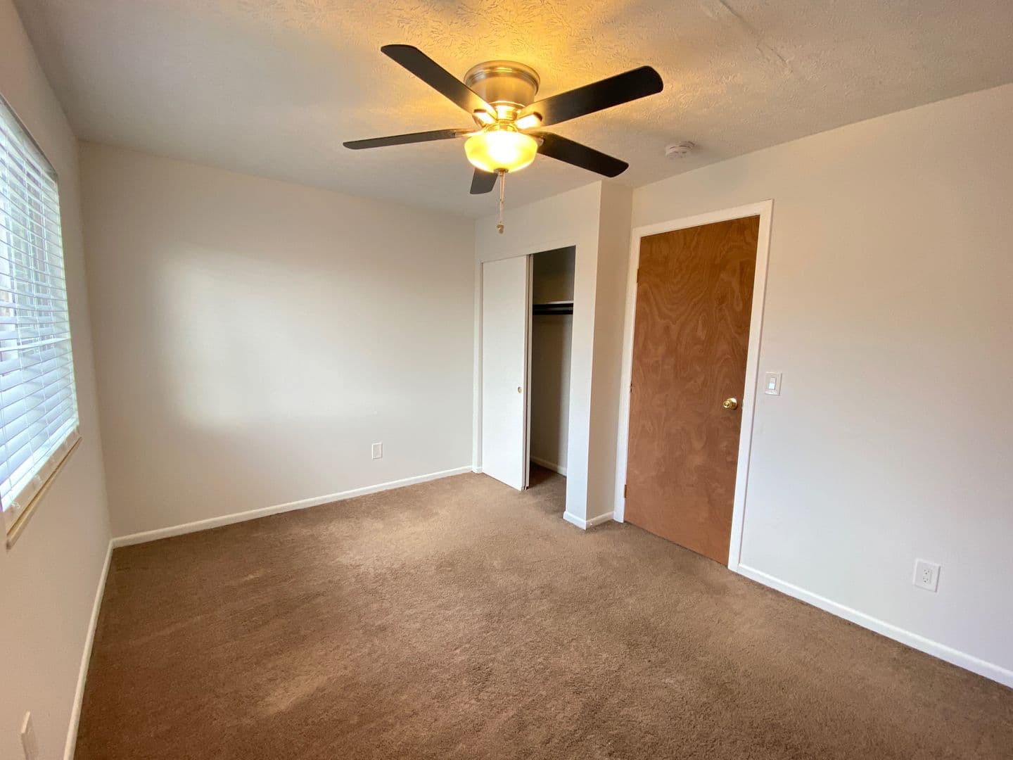 Columbus Apartment: 107-121 E 14th Ave