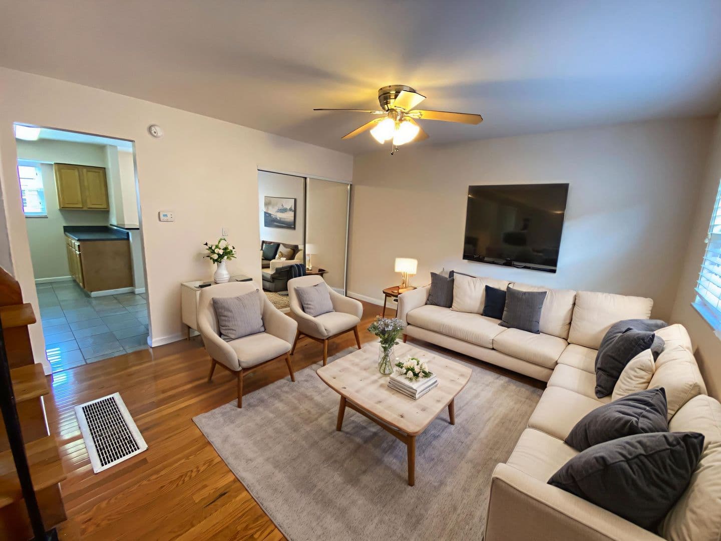Columbus Apartment: 1444-1466 Worthington St