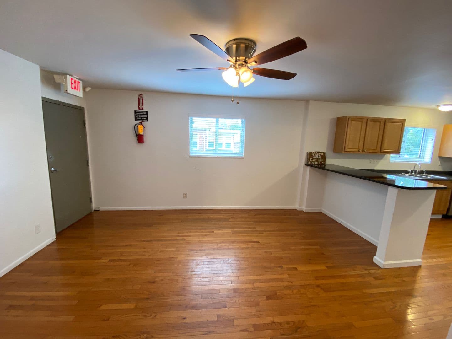 Columbus Apartment: 153 E 12th Ave
