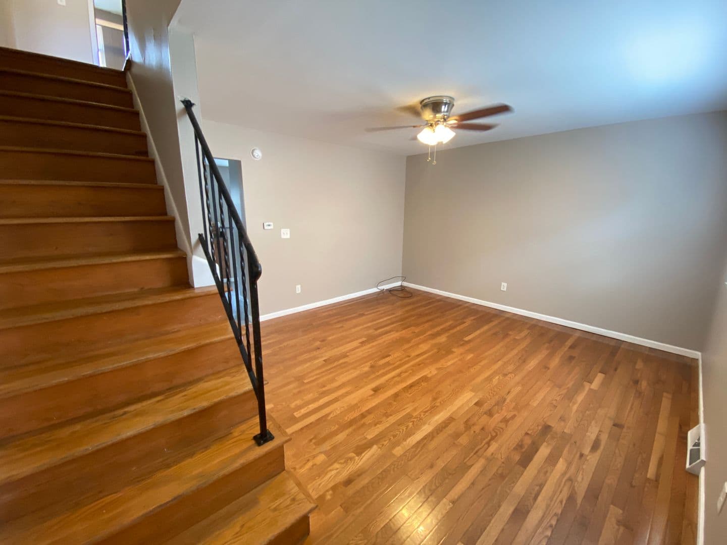 Columbus Apartment: 1444-1466 Worthington St