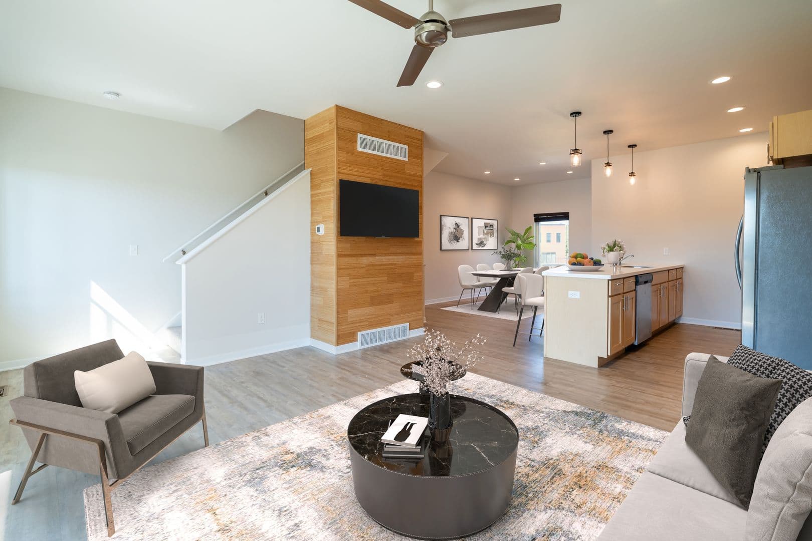Sheboygan Apartment: 703 Kingsbury Lane