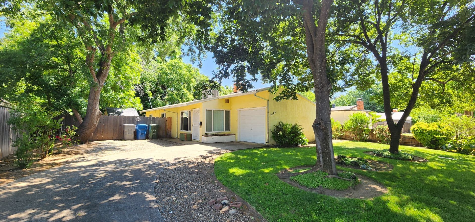Redding House: 2145 Paris Ave