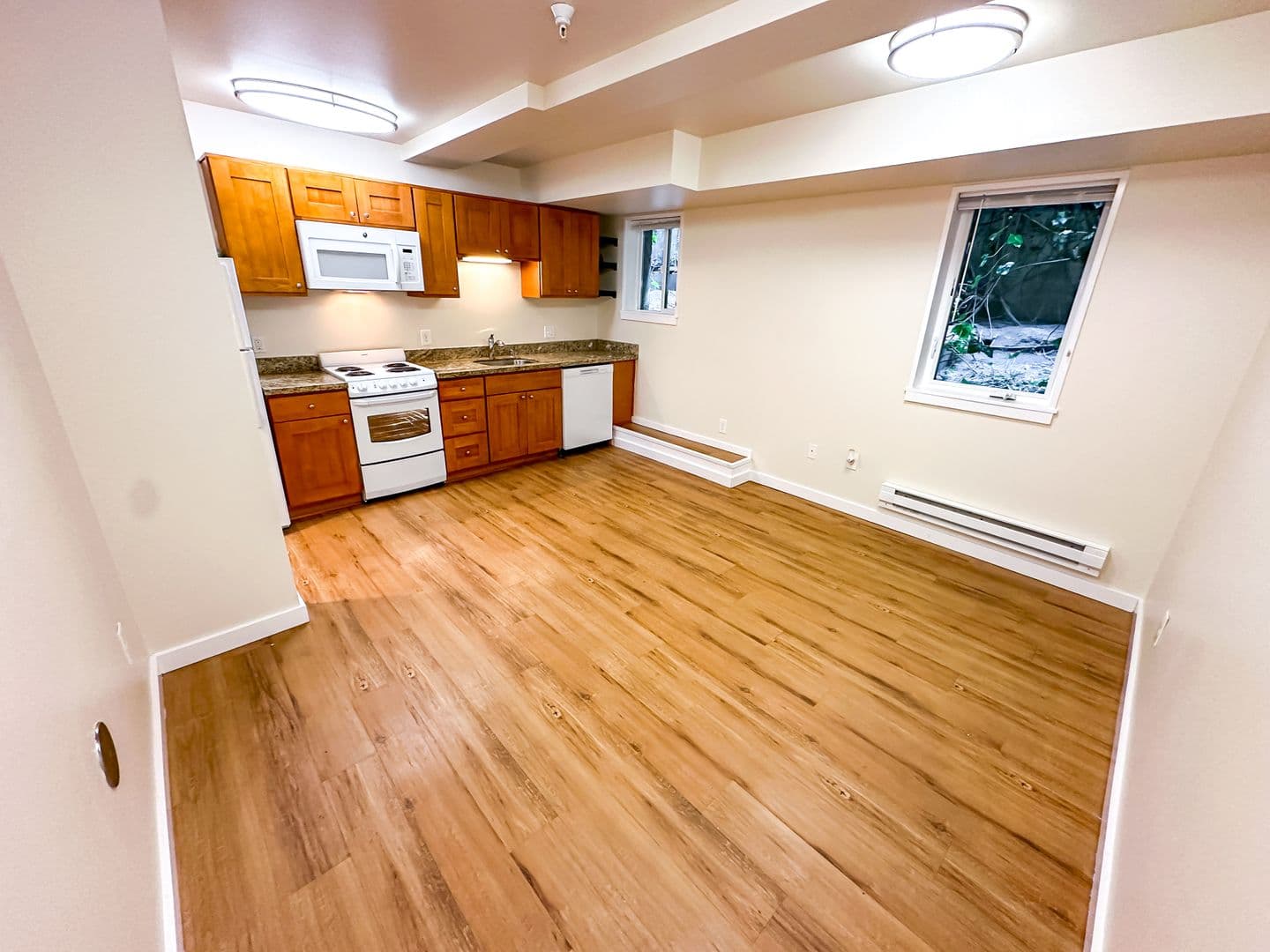 Seattle Apartment: 1420 Boren Ave