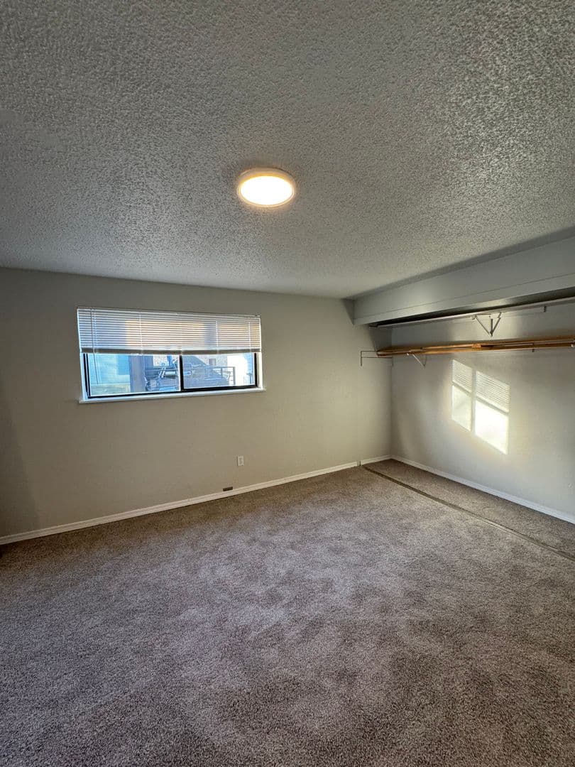 Seattle Apartment: 1727 14th Ave.