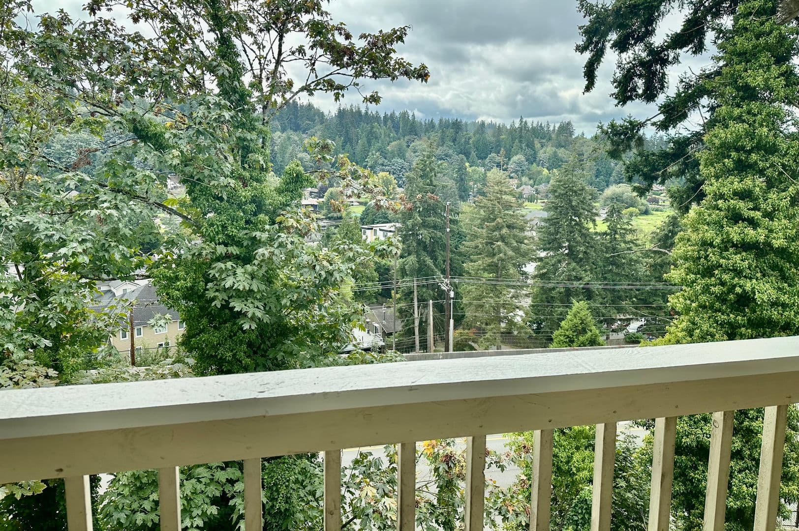 Kenmore Apartment: 17512 83rd Place NE
