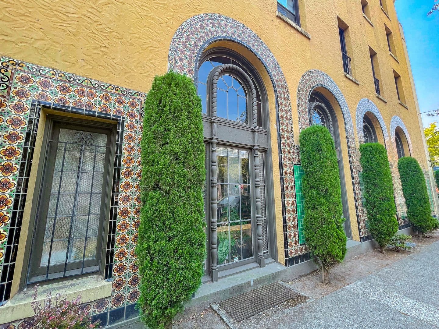 Seattle Apartment: 1215 Seneca St.