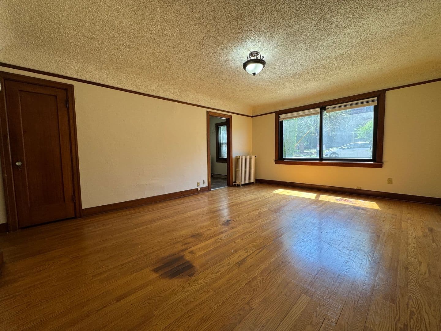 Seattle Apartment: 603 12th Ave E.