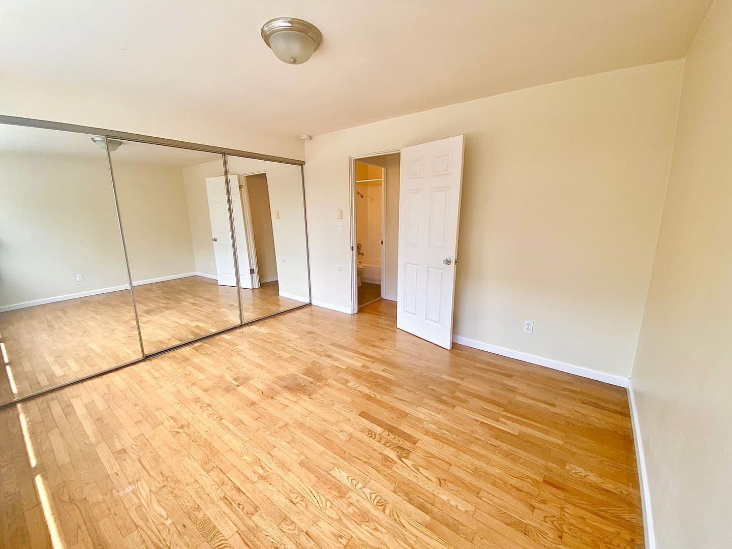 Seattle Apartment: 1300 E. Denny Way