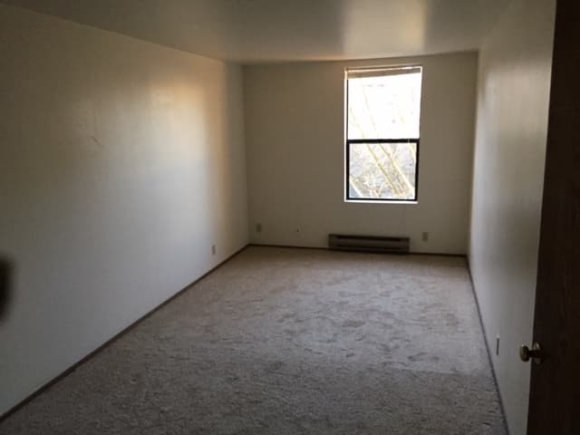 Seattle Apartment: 1215 Seneca St.