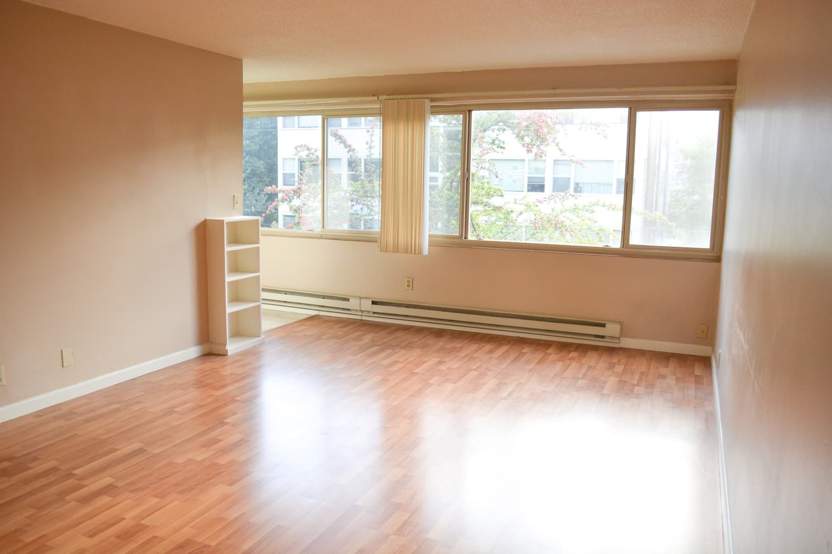 Seattle Apartment: 401 E. Mercer St.