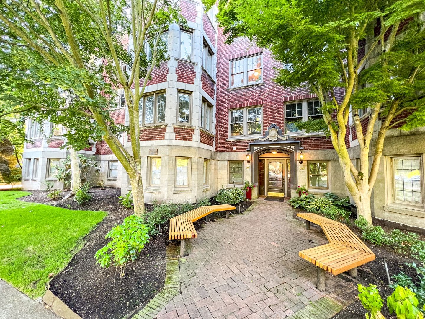Seattle Apartment: 931 - 11th Ave E
