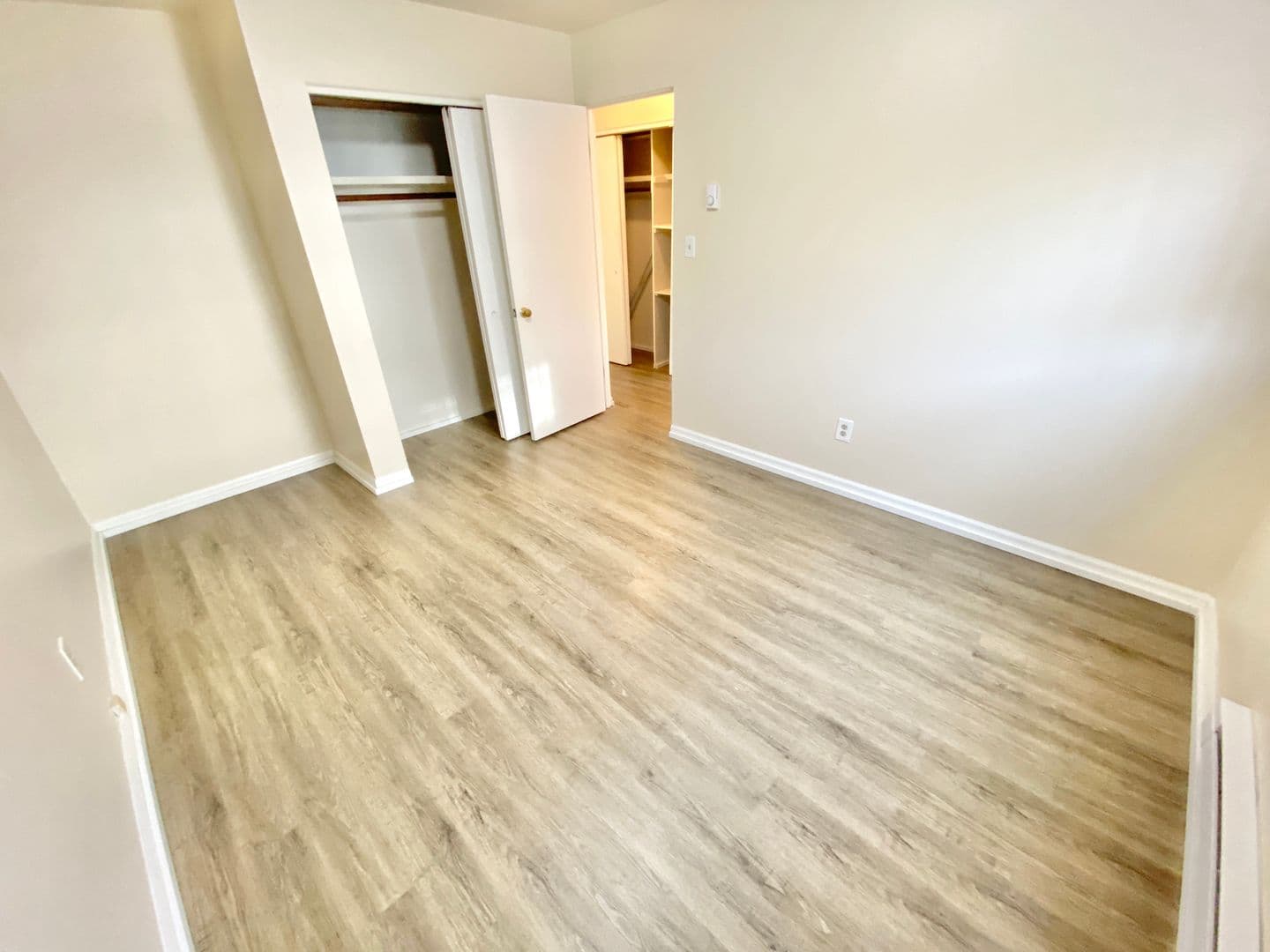 Seattle Apartment: 706 Belmont Ave E